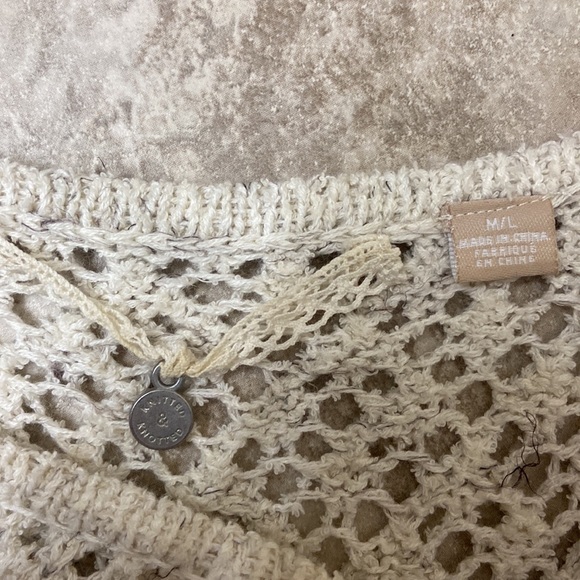 Anthropologie crochet sweater size M/L - Picture 2 of 3